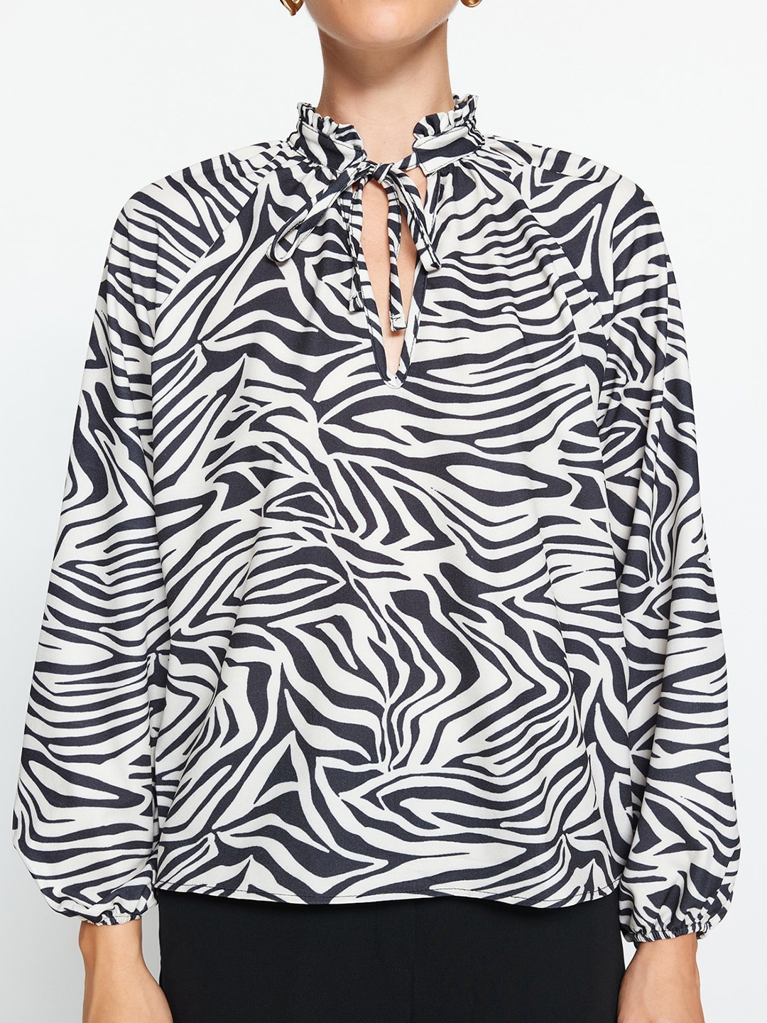

Trendyol Animal Printed Tie-Up Neck Top, White