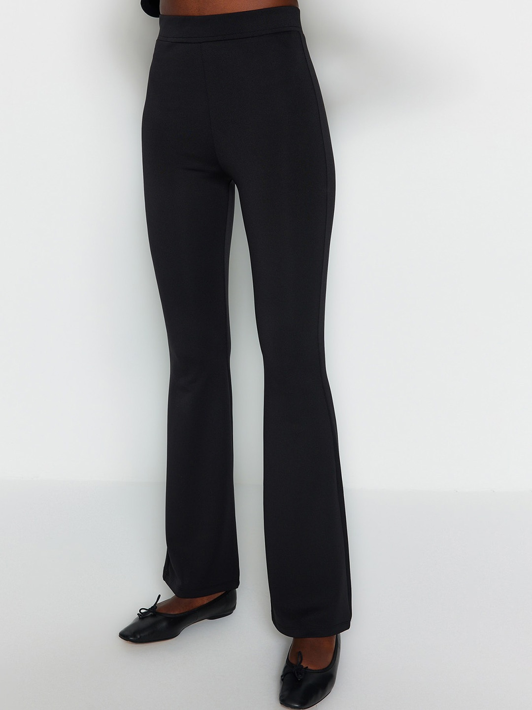 

Trendyol Women Mid Rise Plain Bootcut Trousers, Black