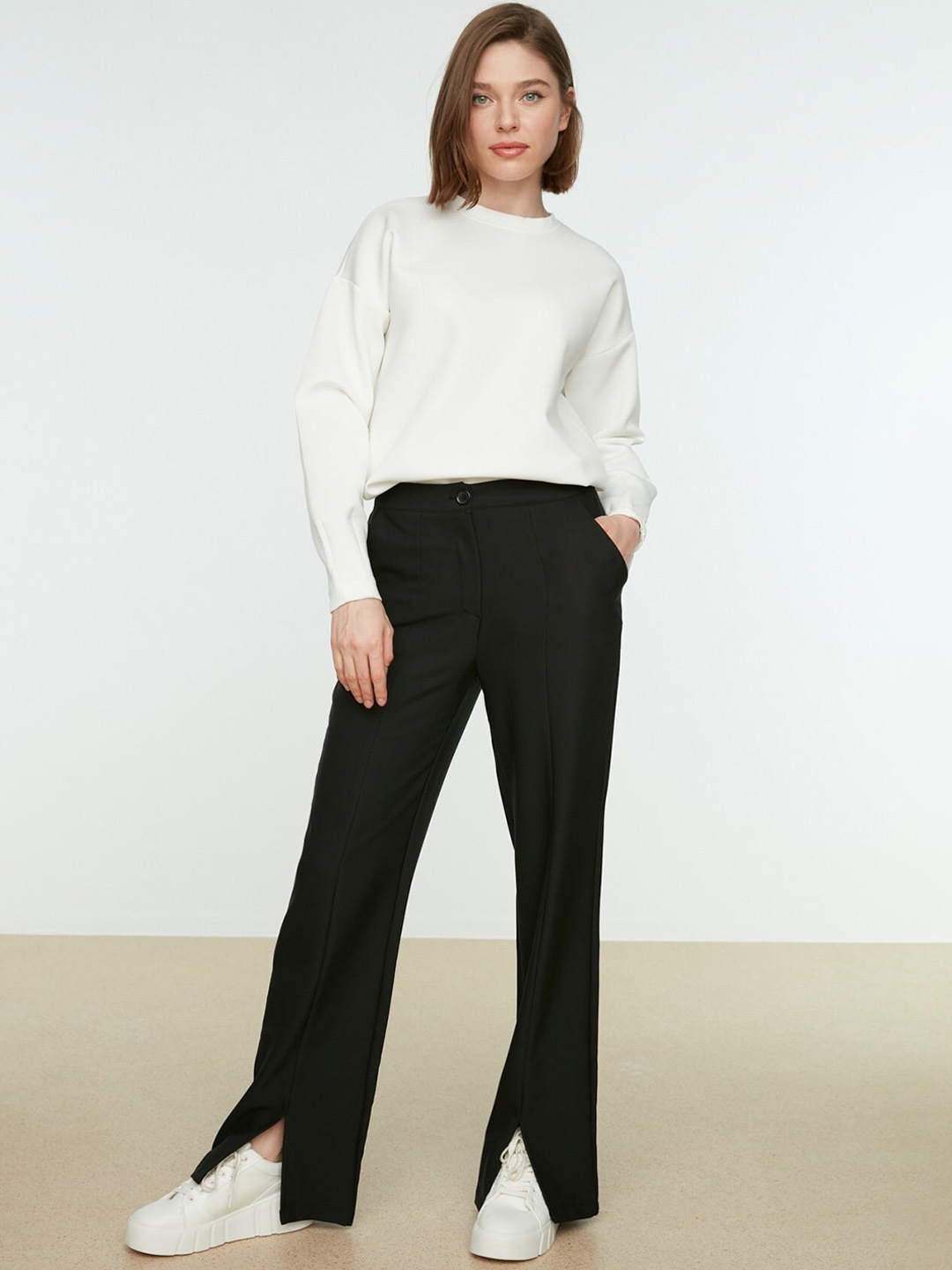 

Trendyol Women Mid Rise Bootcut Trousers, Black