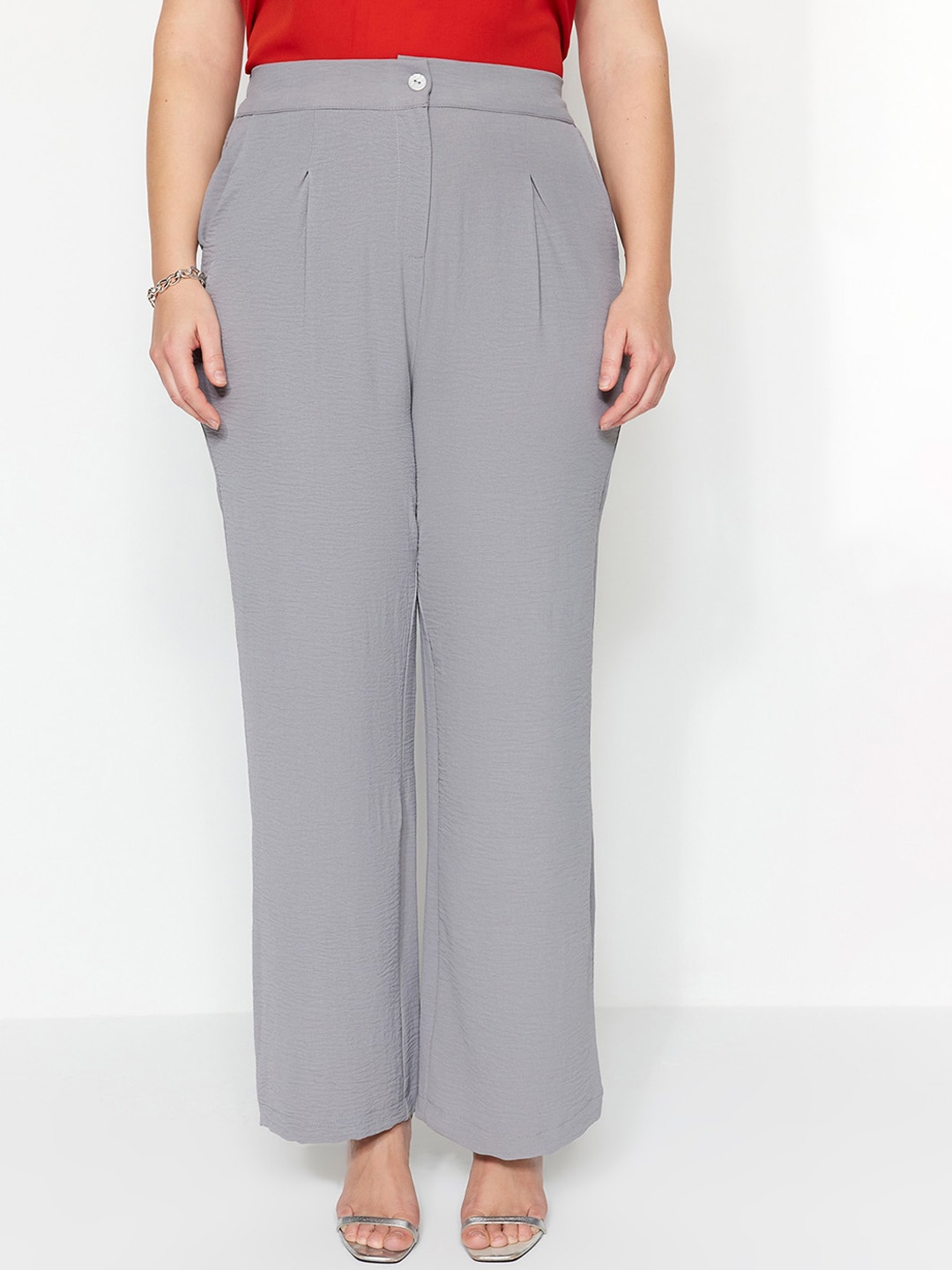 

Trendyol Plus Size Women Mid-Rise Parallel Trousers, Grey