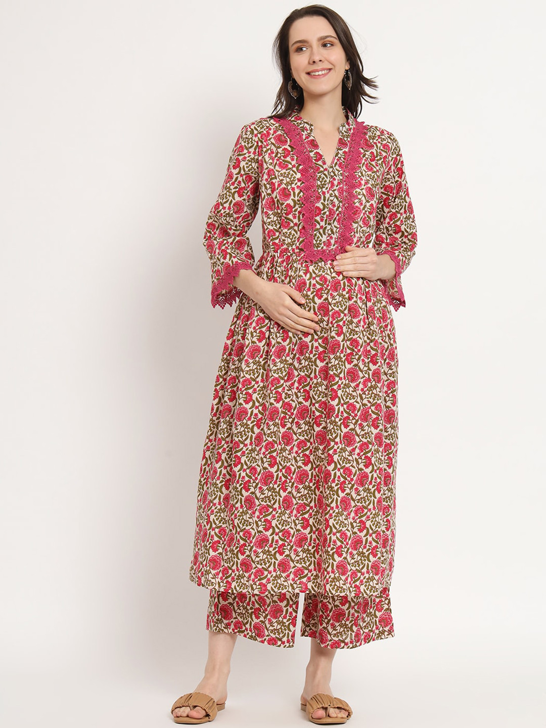 

Aujjessa Floral Printed Pure Cotton Maternity Anarkali Kurta With Palazzos, Off white