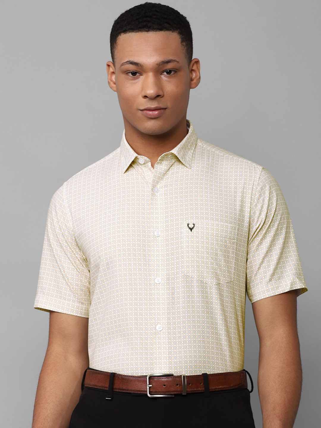 

Allen Solly Slim Fit Micro Ditsy Printed Pure Cotton Formal Shirt, Off white