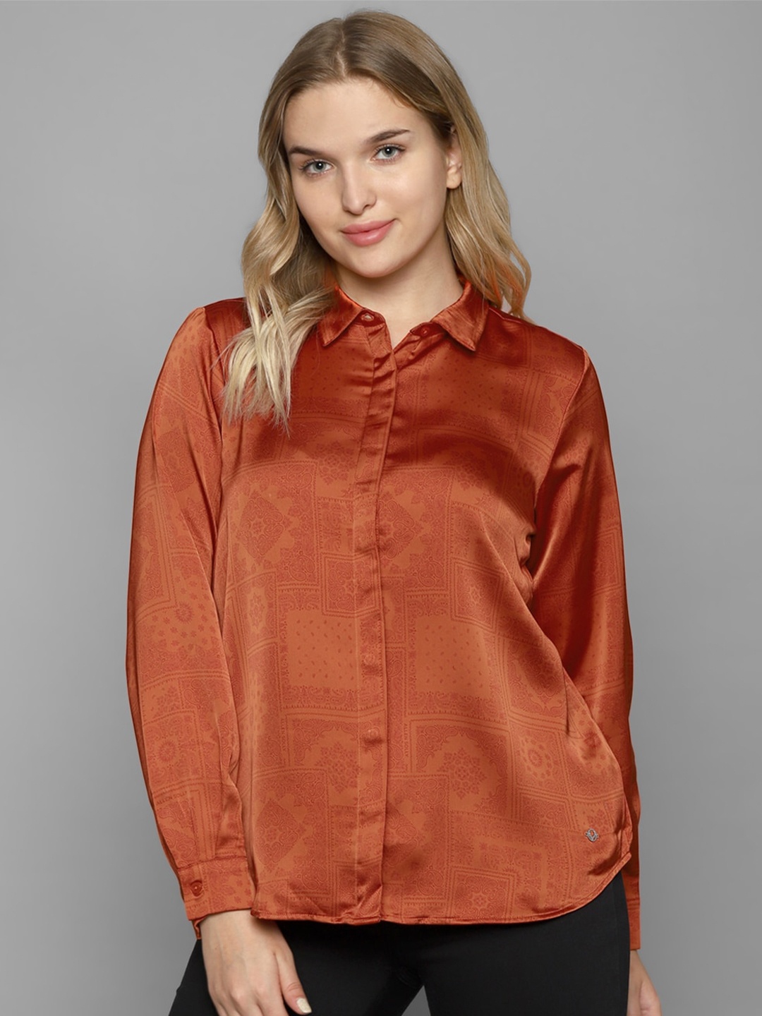 

Allen Solly Woman Regular Fit Ethnic Motifs Self Design Long Sleeves Casual Shirt, Orange