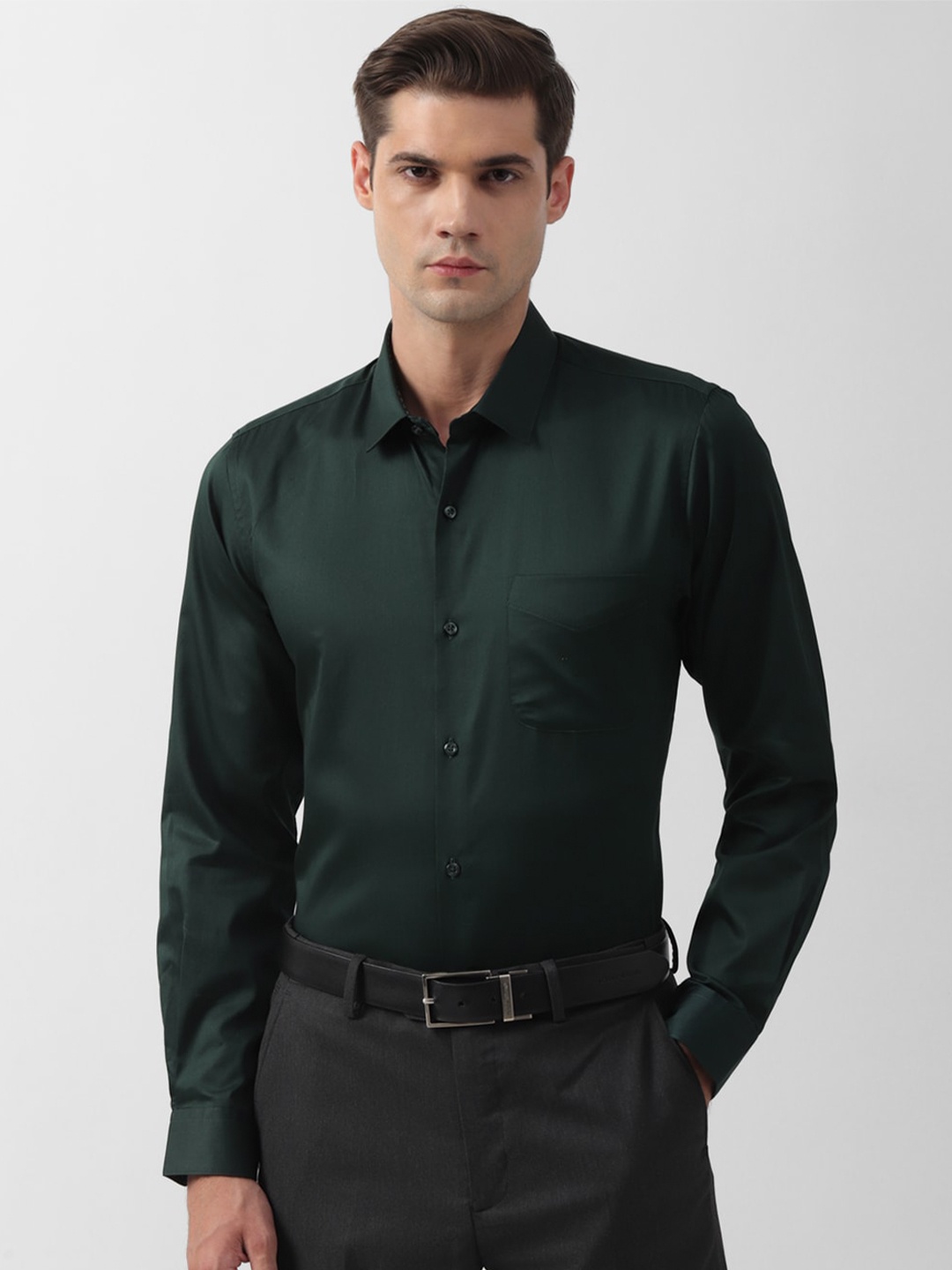 

Peter England Spread Collar Slim Fit Pure Cotton Formal Shirt, Green