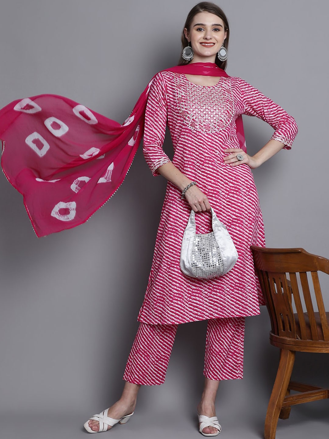 

Assamica Leheriya Printed Straight Kurta with Palazzos & With Dupatta, Magenta