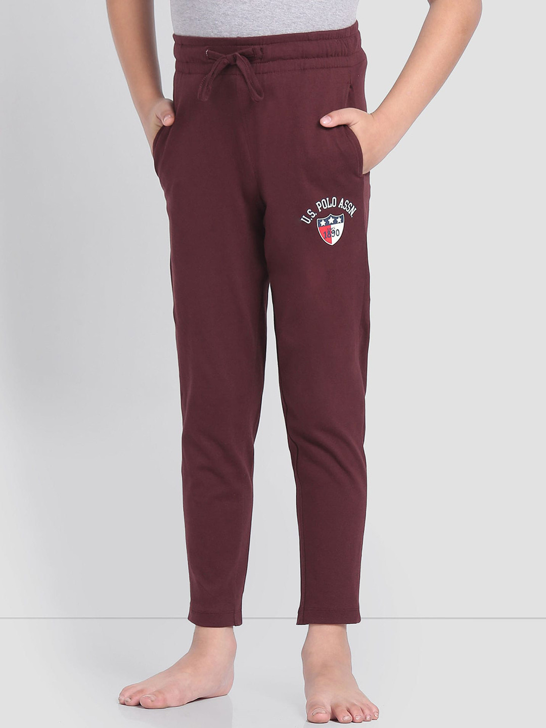 

U.S. Polo Assn. Boys Mid-Rise Drawstring Waist OKR01 Lounge Pants, Maroon