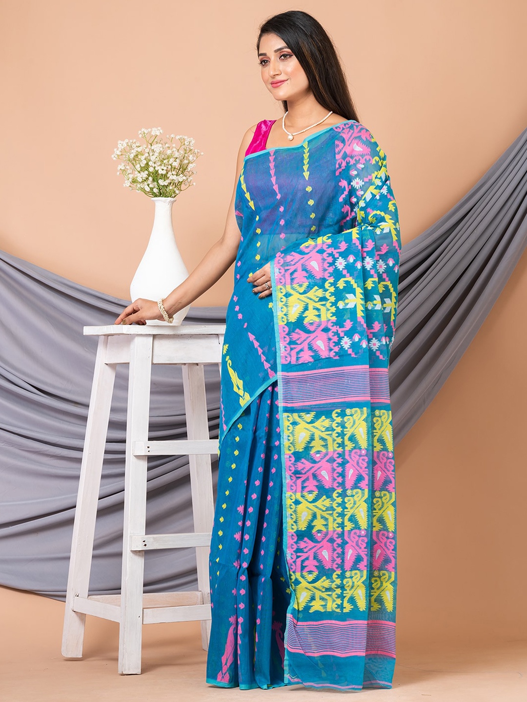 

Laa Calcutta Ethnic Motifs Woven Design Pure Cotton Jamdani Saree, Blue