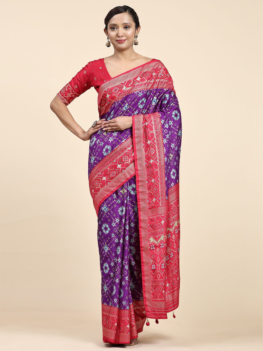 

Phenav Ethnic Motifs Pure Silk Patola Saree, Purple