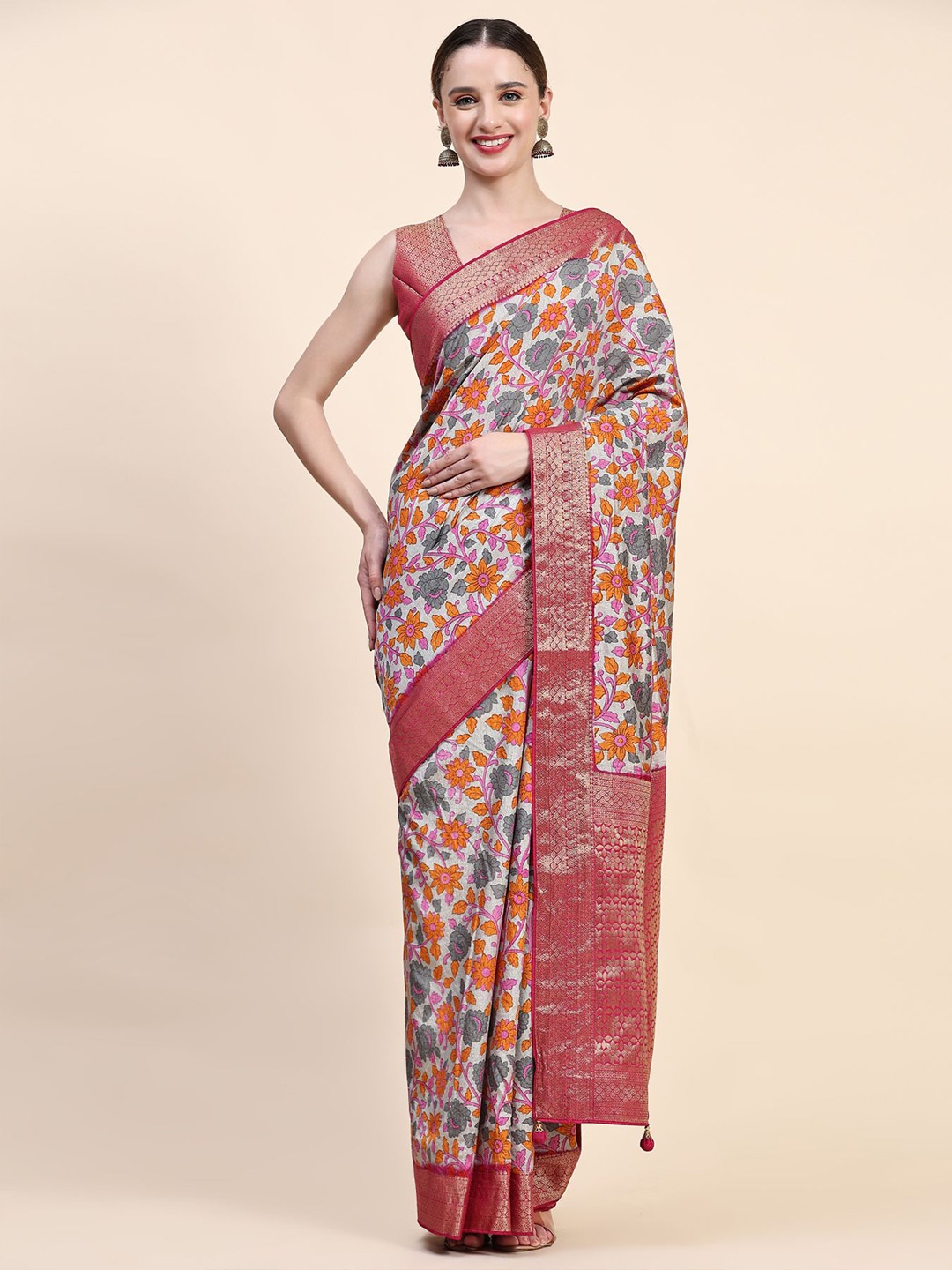 

Phenav Floral Printed Zari Pure Silk Patola Saree, White