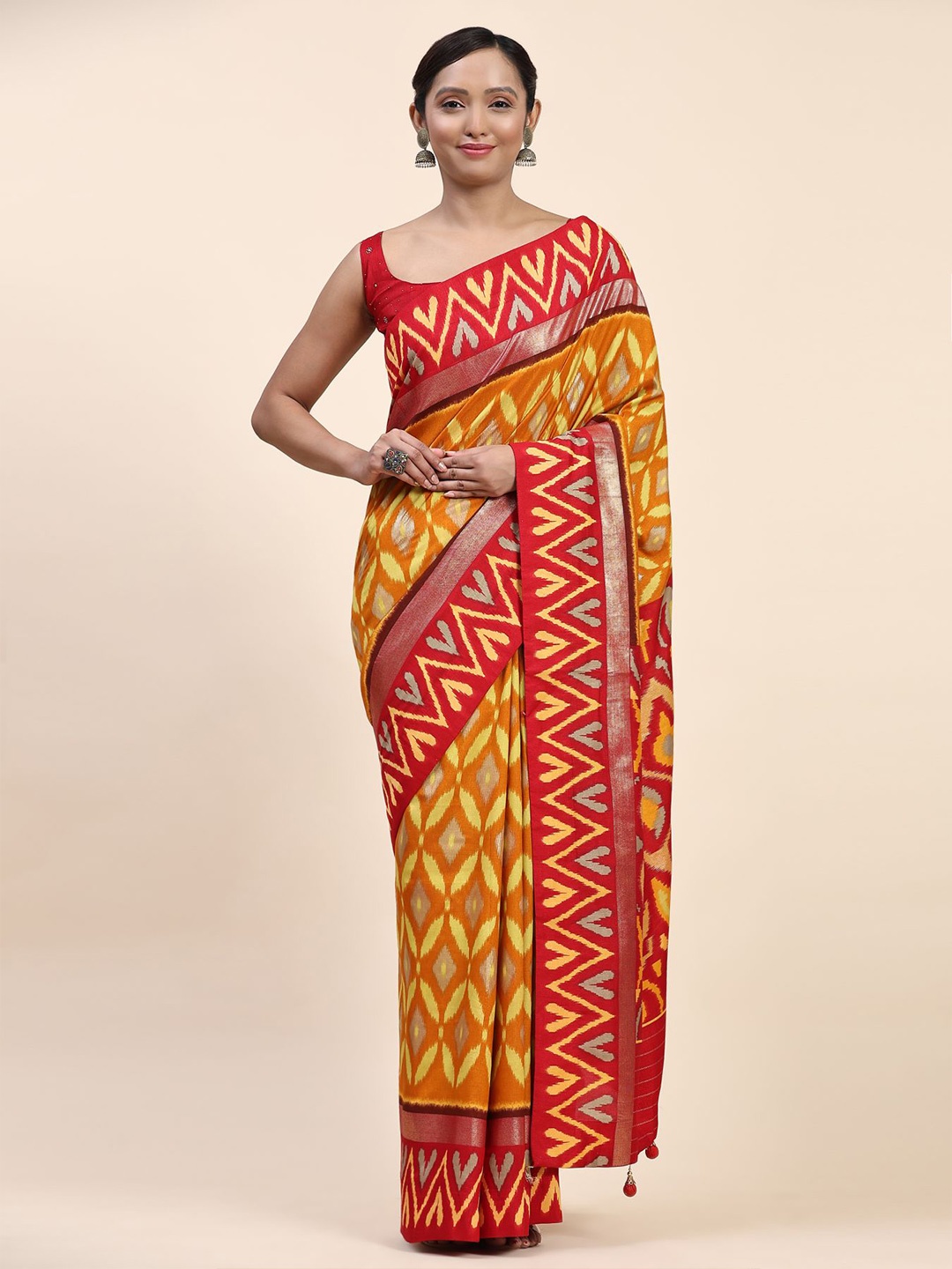 

Phenav Printed Pure Silk Patola Saree, Red