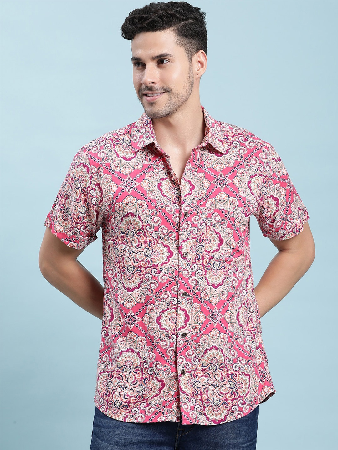 

Stuffie Land Floral Opaque Printed Cotton Casual Shirt, Pink