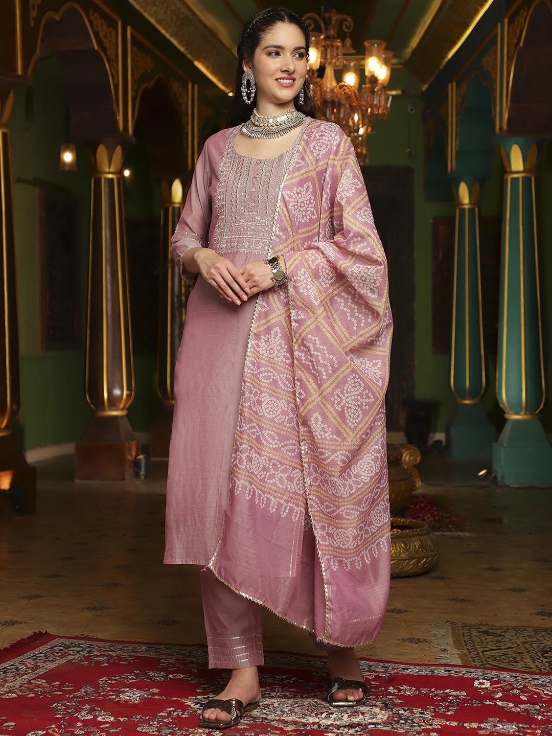 

Sangria Embroidered Straight Kurta With Trouser & Dupatta Set, Mauve