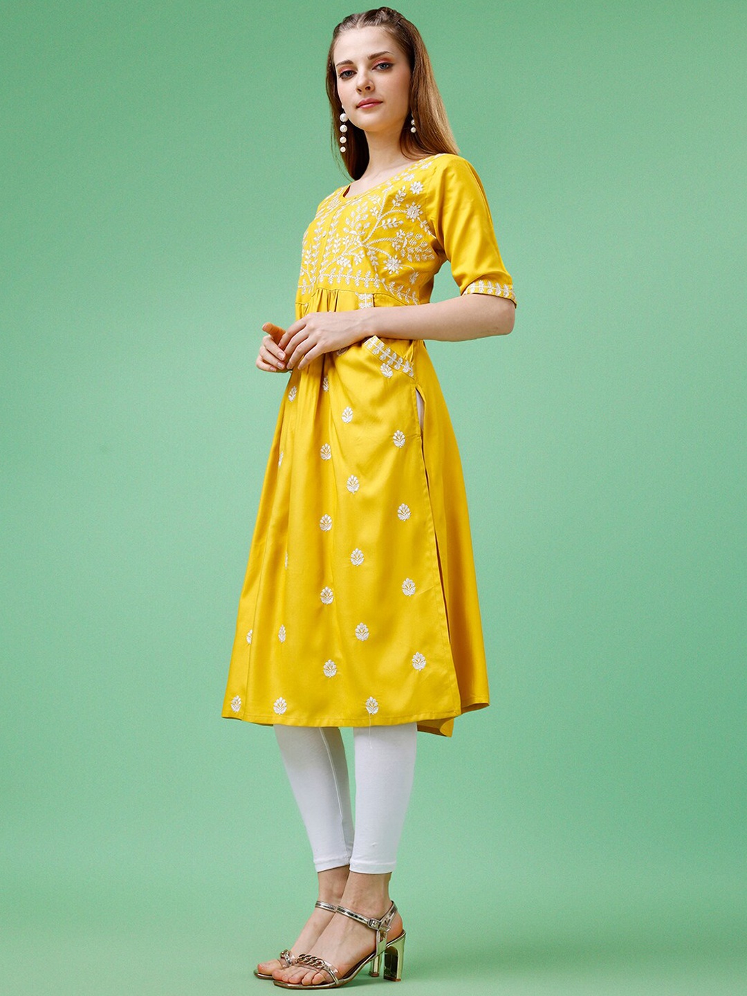 

KALINI Ethnic Motifs Embroidered Pleated Straight Kurta, Yellow