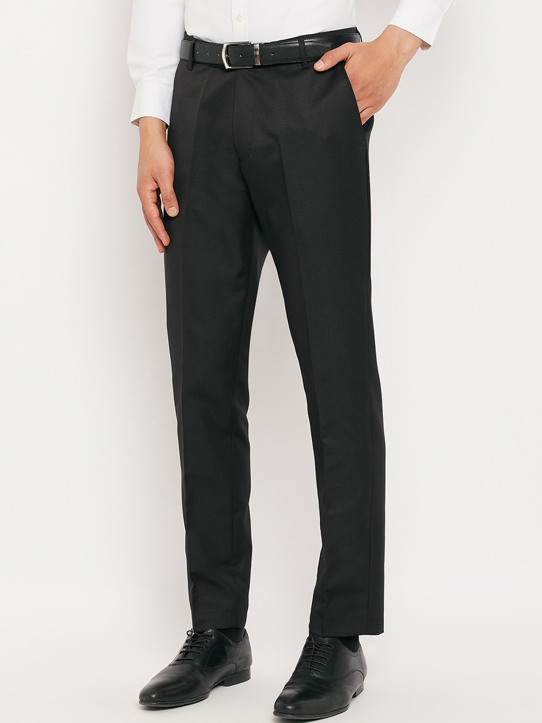 

VEI SASTRE Men Mid Rise Smart Slim Fit Plain Formal Trousers, Black