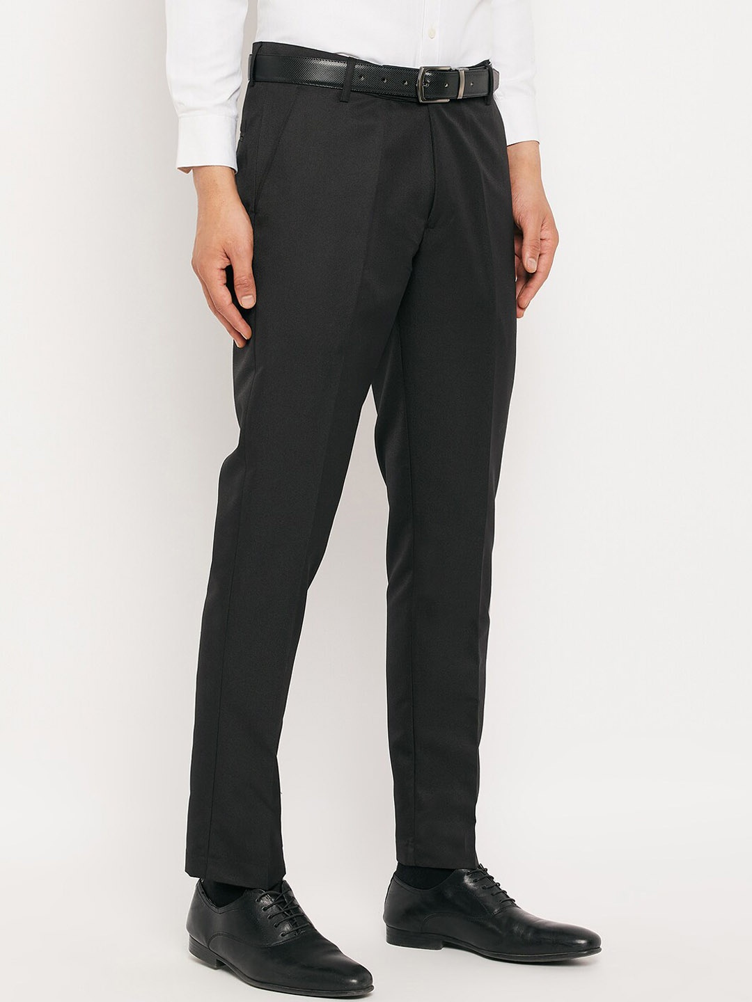 

VEI SASTRE Men Mid-Rise Smart Slim Fit Formal Trousers, Black
