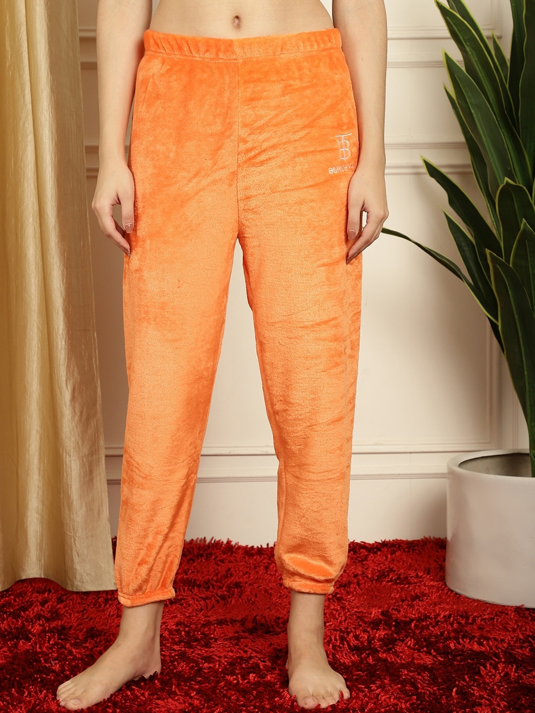 

TAG 7 Women Fur Lounge Pants, Orange