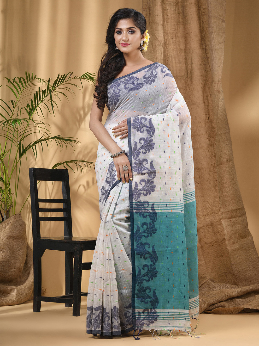 

DESH BIDESH Ethnic Motifs Woven Design Khadi Saree, White