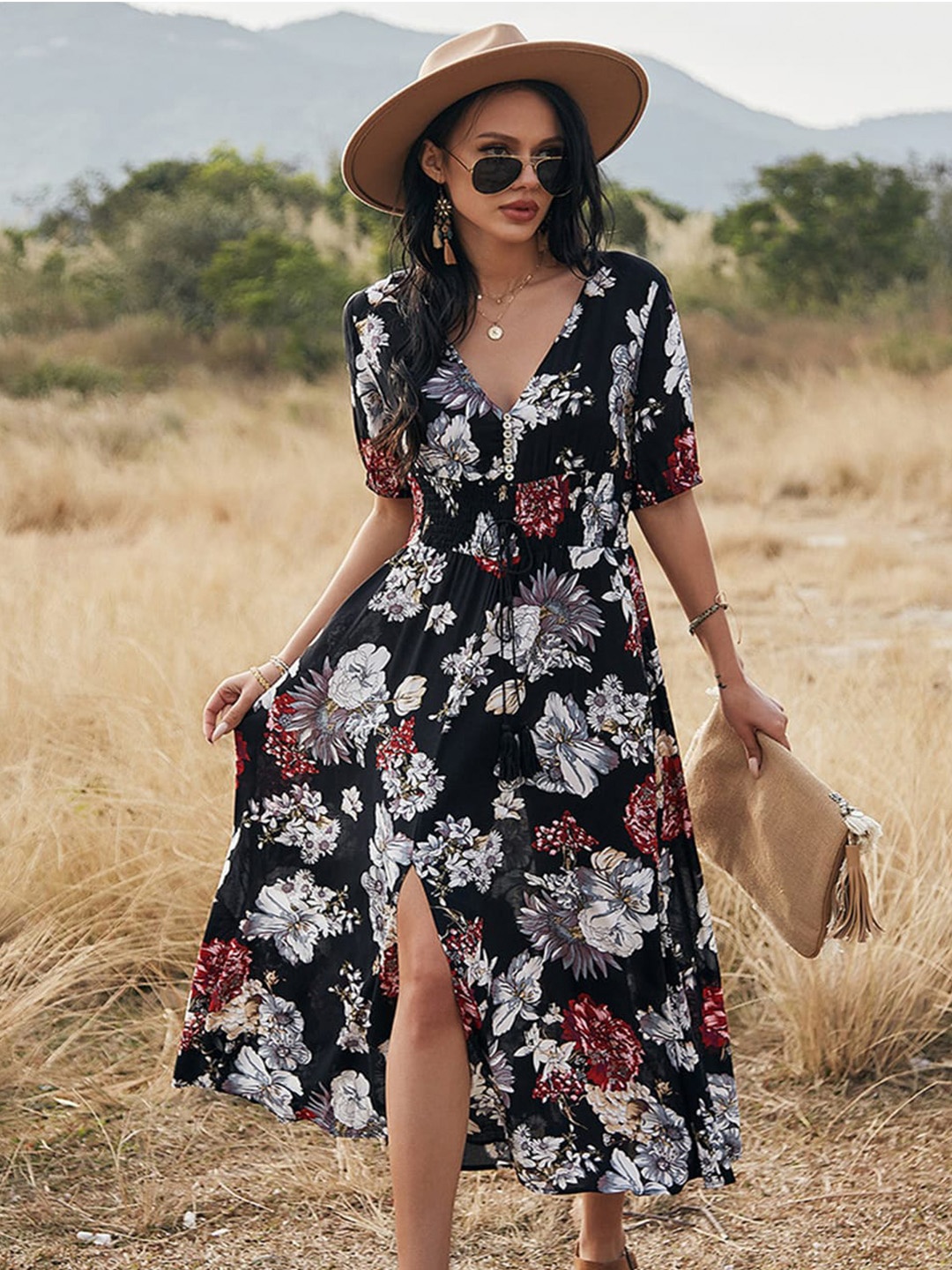 

StyleCast Black Floral Printed Fit & Flare Midi Dress