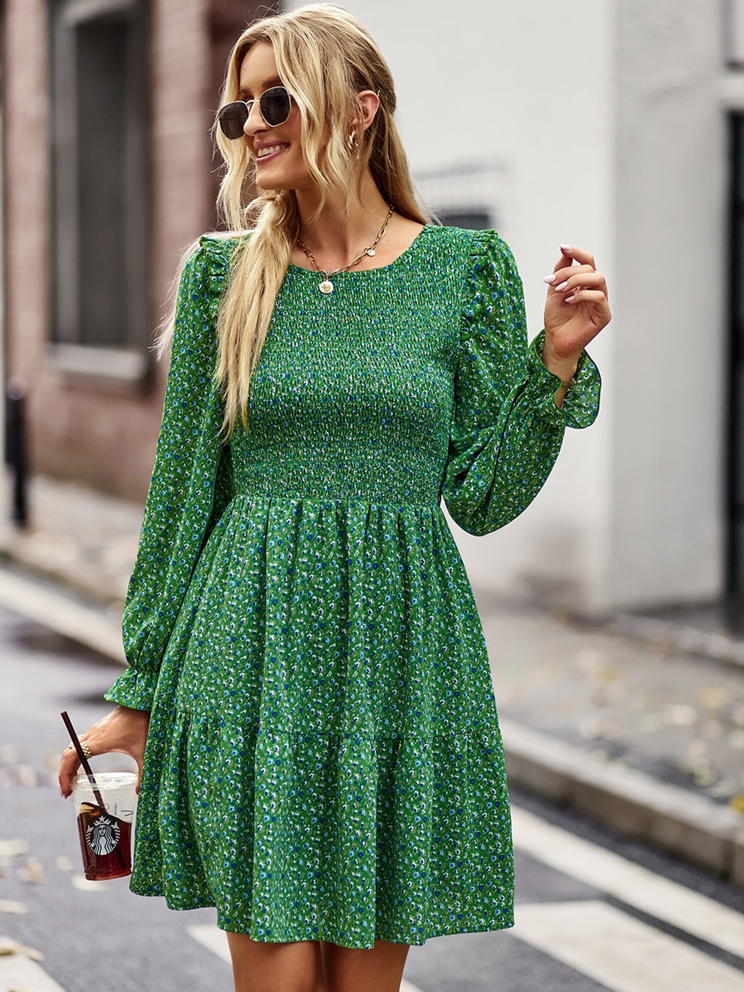 

StyleCast Green Floral Printed Puff Sleeve Fit & Flare Dress
