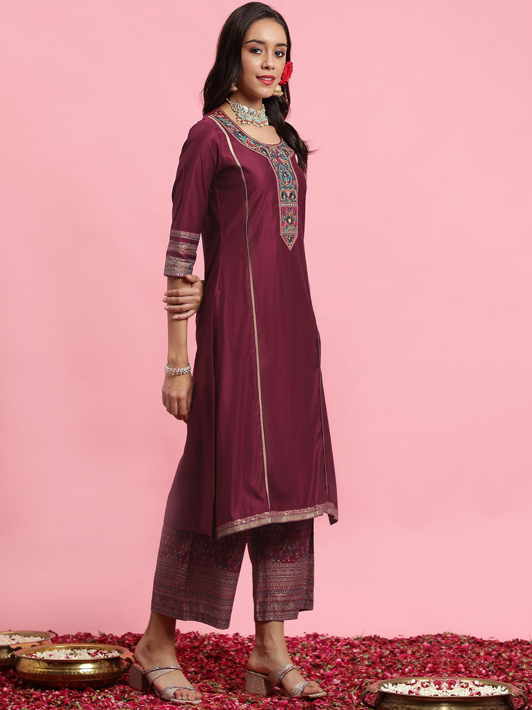 

Indo Era Floral Embroidered Round Neck Regular Kurta with Palazzos, Magenta