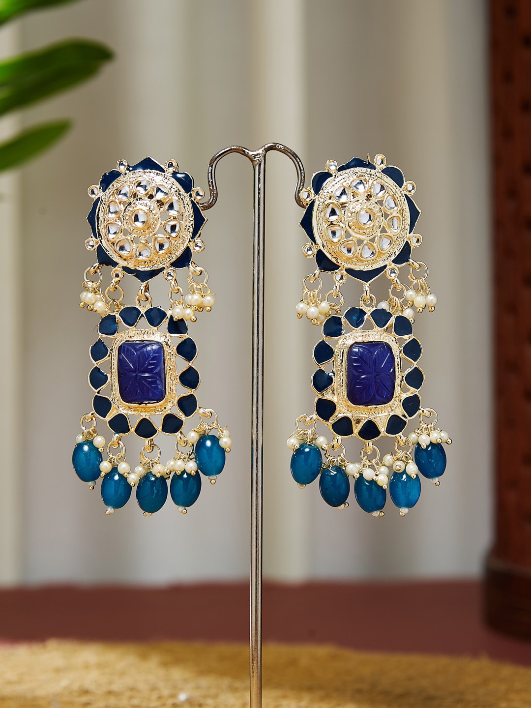 

ATIBELLE Gold Plated & Kundan-Studded Floral Shaped Drop Earrings