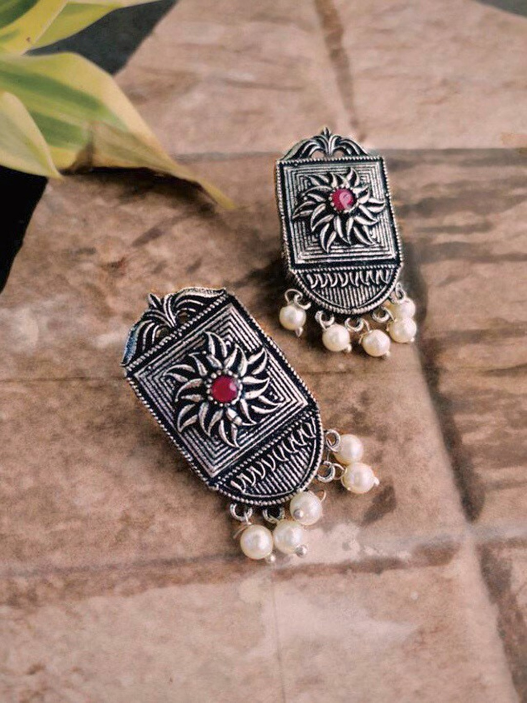 

ATIBELLE German Silver-Plated Stone-Studded & Beaded Floral Shaped Stud Earrings