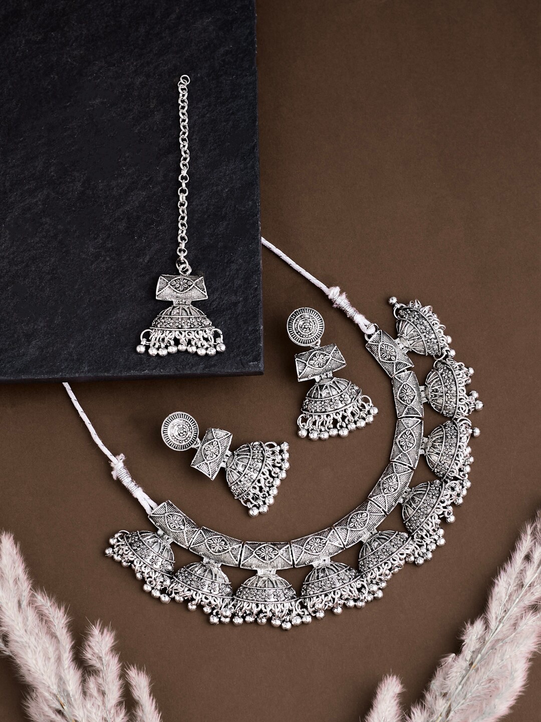 

ATIBELLE German Silver-Plated Necklace And Earrings With Maang Tika