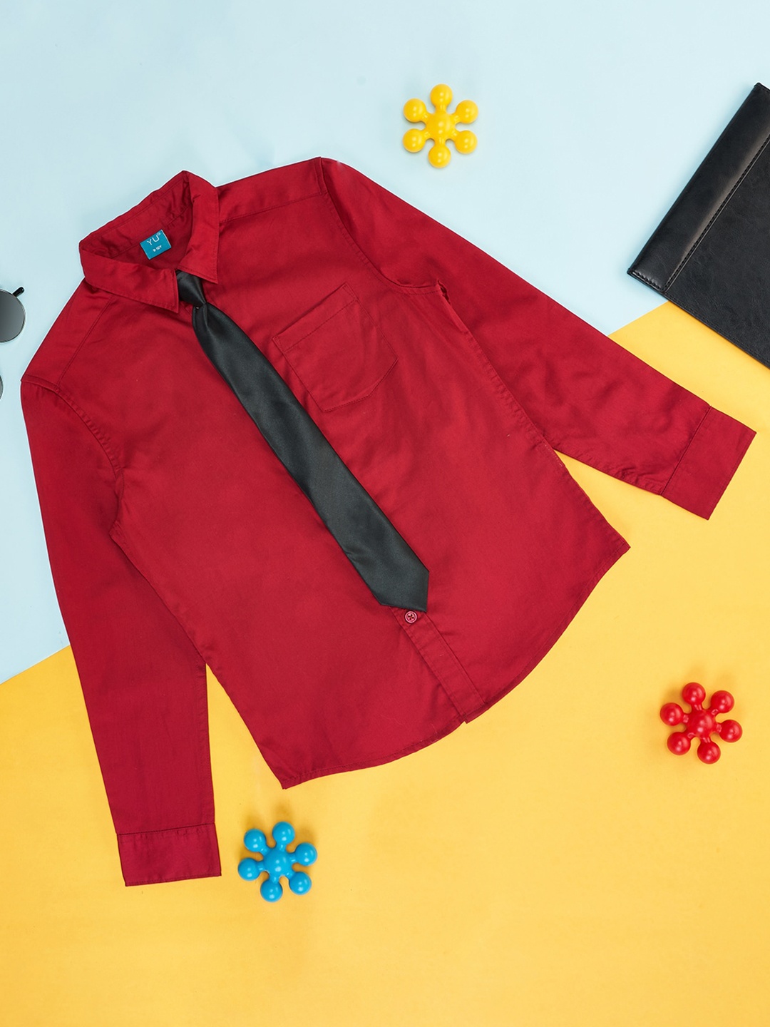 

YU by Pantaloons Boys Classic Casual Cotton Shirt With Tie, Red