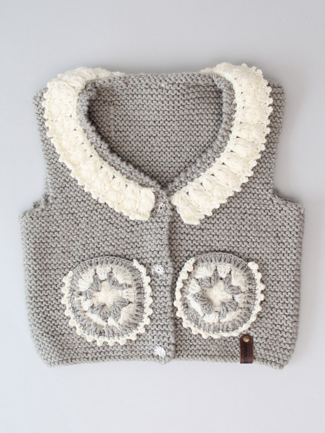 

Woonie Girls Cable Knit Acrylic Sweater Vest, Grey