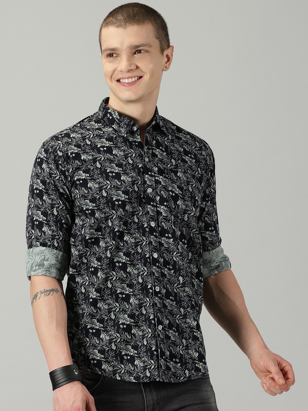 

Rodzen Standard Floral Printed Cotton Casual Shirt, Green