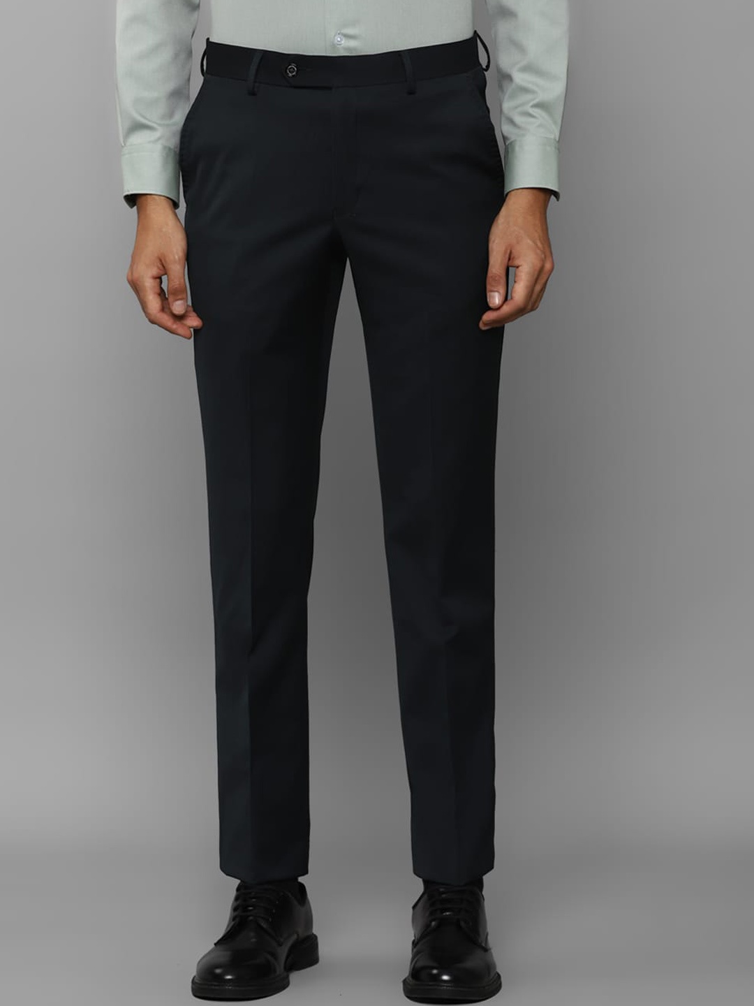 

Louis Philippe Men Mid-Rise Slim Fit Formal Trousers, Black
