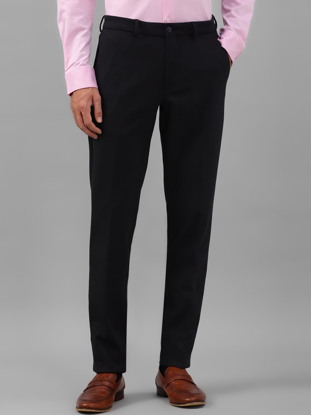 

Louis Philippe Men Slim Fit Formal Trousers, Black
