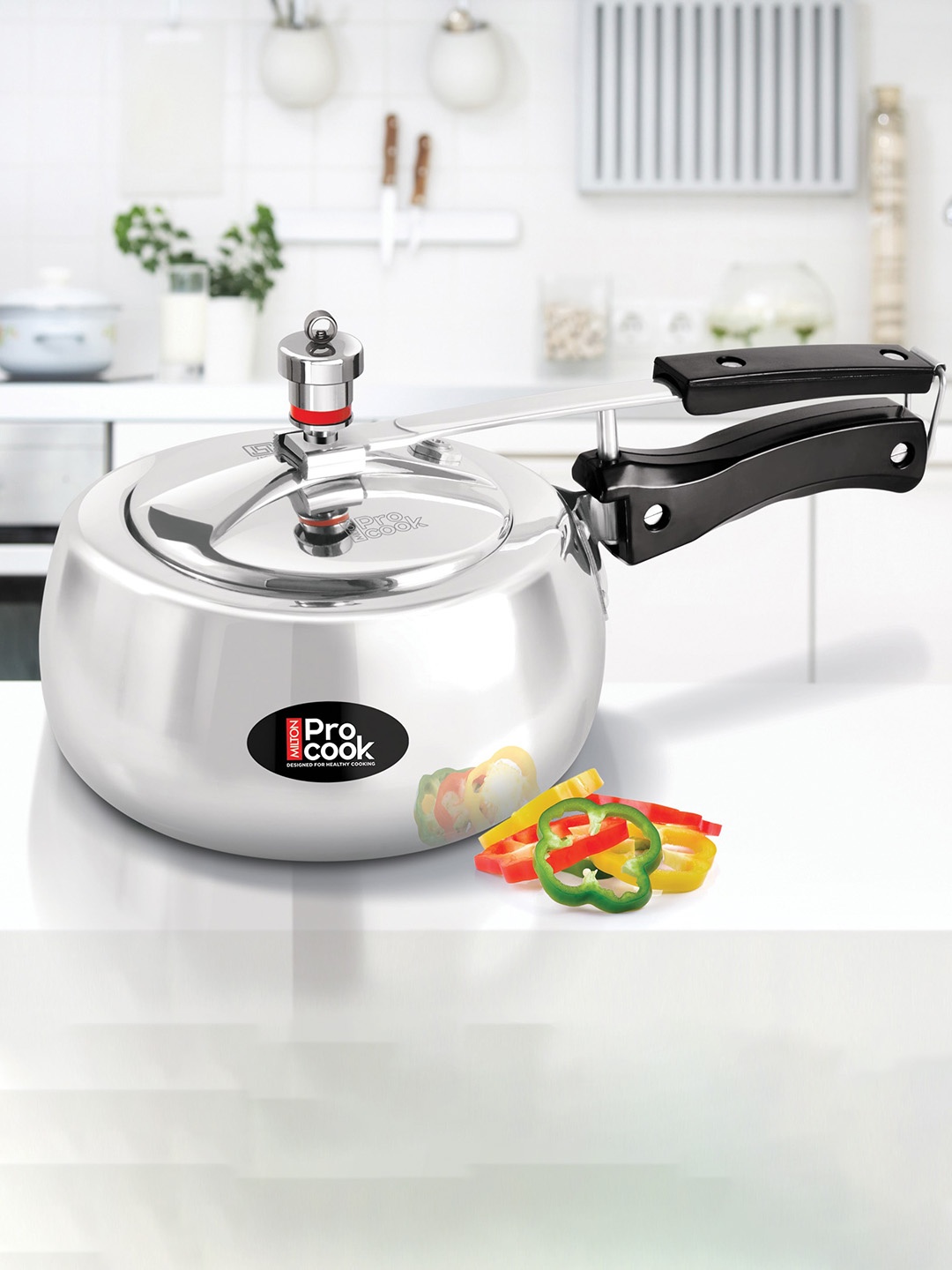 

Milton Aluminium Pro Cook Pressure Cooker With Inner Lid Non Induction Bottom 2 L, Silver