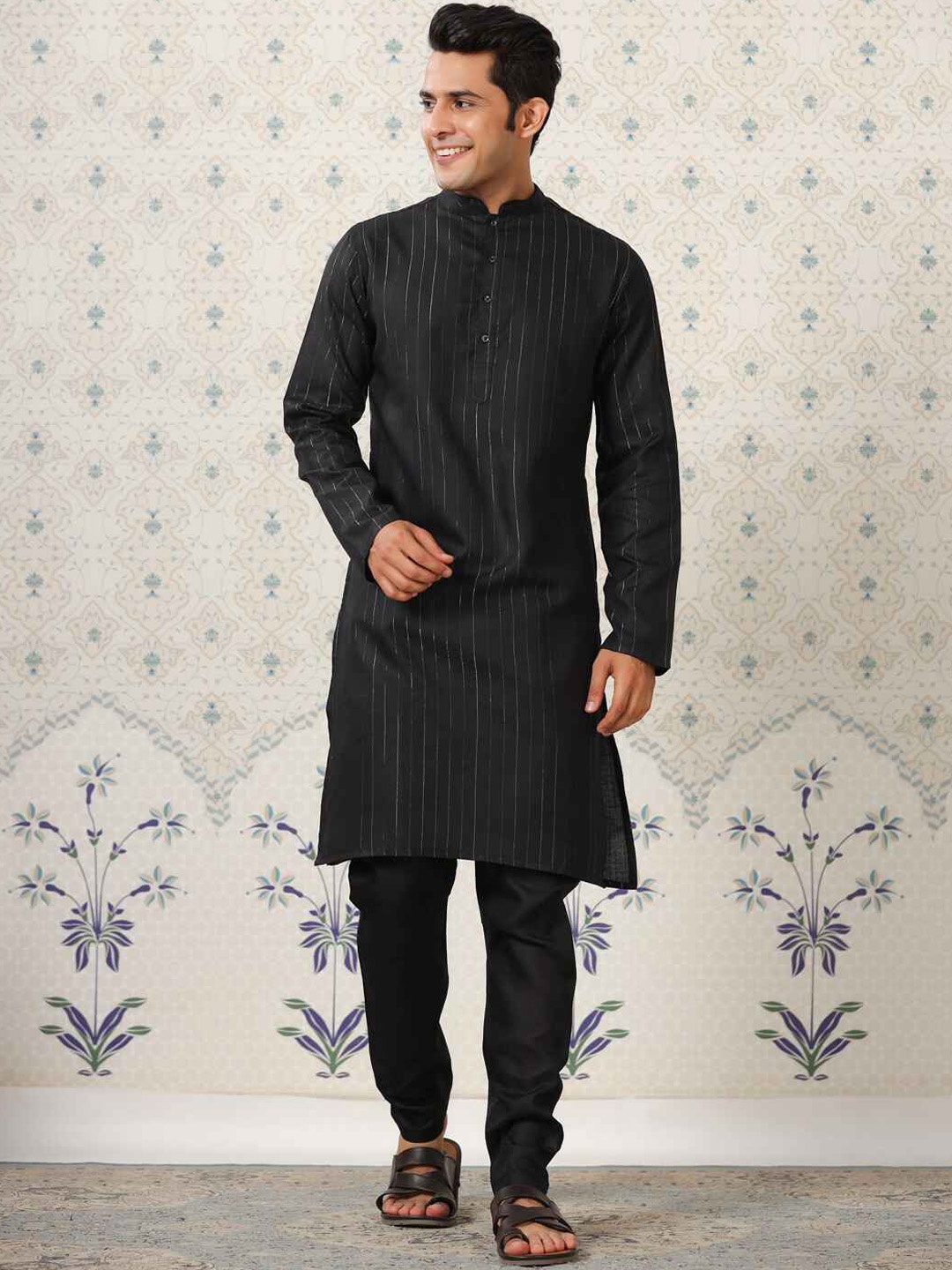 

Ode by House of Pataudi Striped Mandarin Collar Regular Kurta with Churidar, Black
