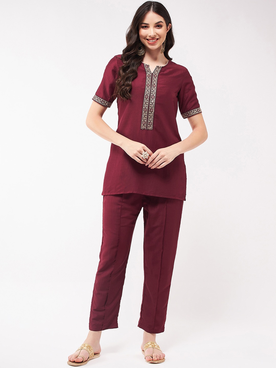 

Pannkh Ethnic Motifs Yoke Design Regular Thread Work Kurti With Trousers, Maroon