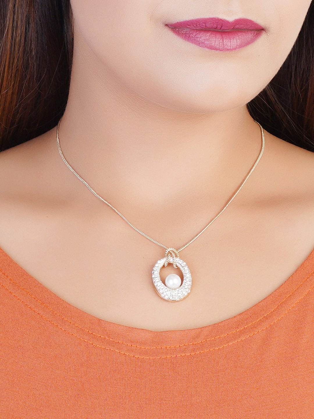 

Estele Gold-plated Crystal-studded Oval-shaped Pendant With Chain