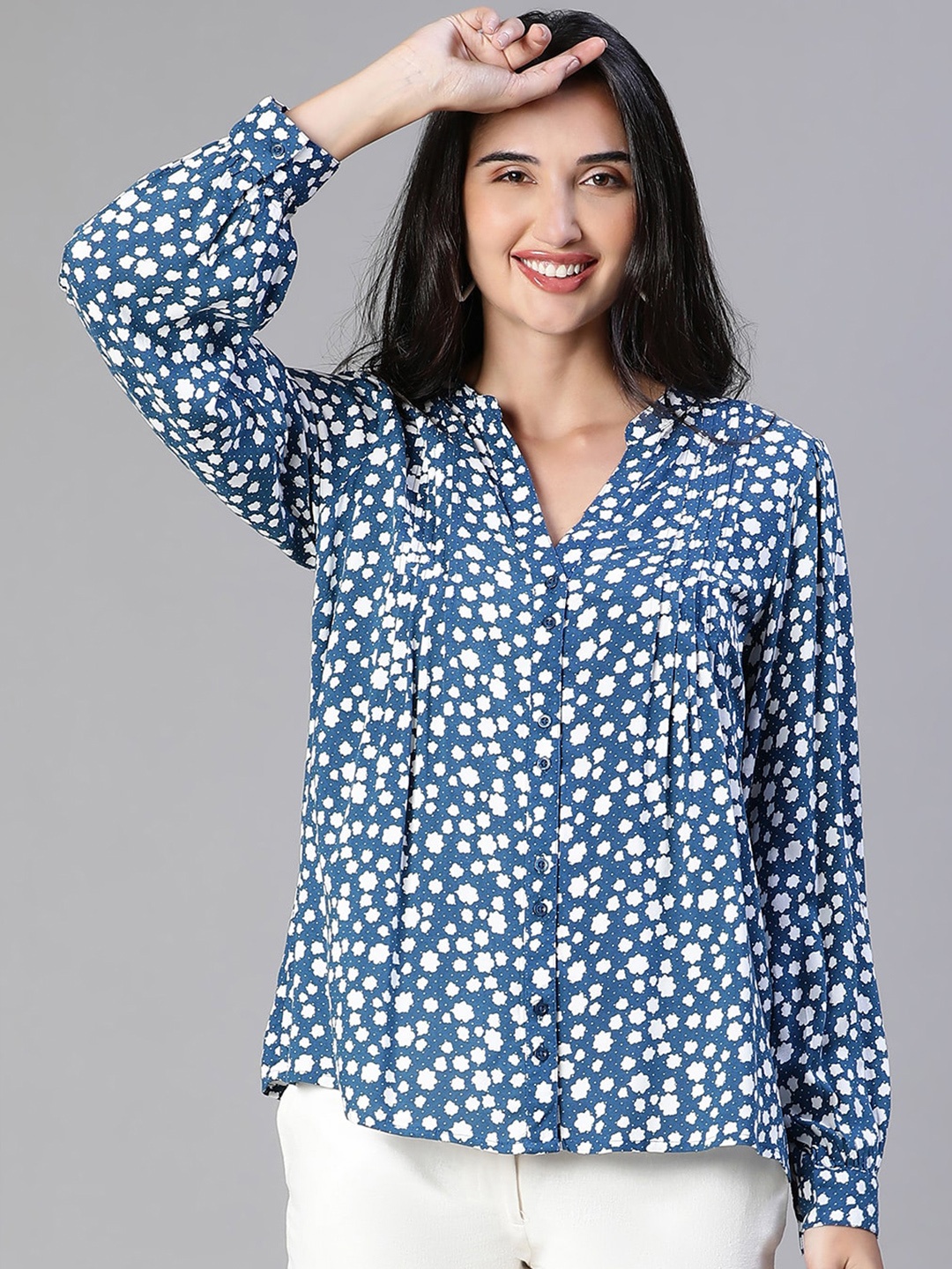 

Oxolloxo Abstract Print Mandarin Collar Crepe Shirt Style Top, Blue