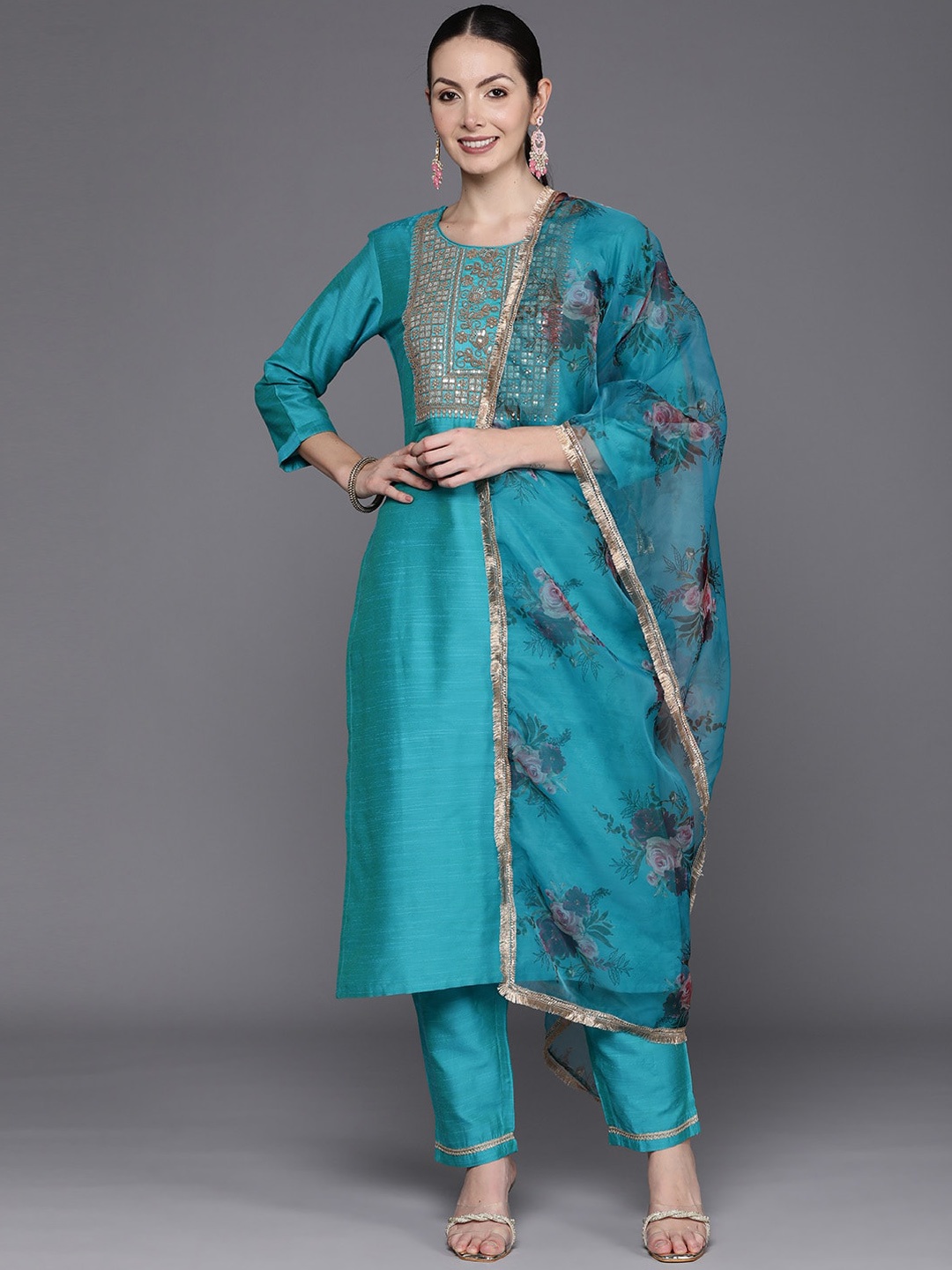 

Indo Era Floral Embroidered Regular Kurta with Trousers & With Dupatta, Blue