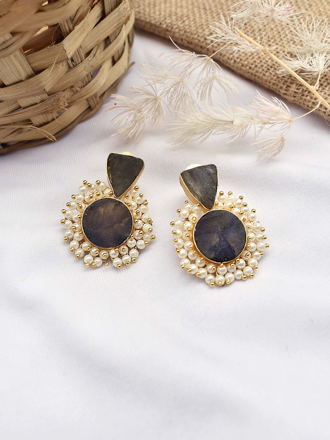 

TEEJH Gold-Plated Contemporary Studs Earrings