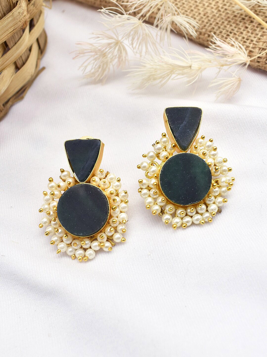 

TEEJH Gold-Plated Stone Studded & Beaded Drop Earrings