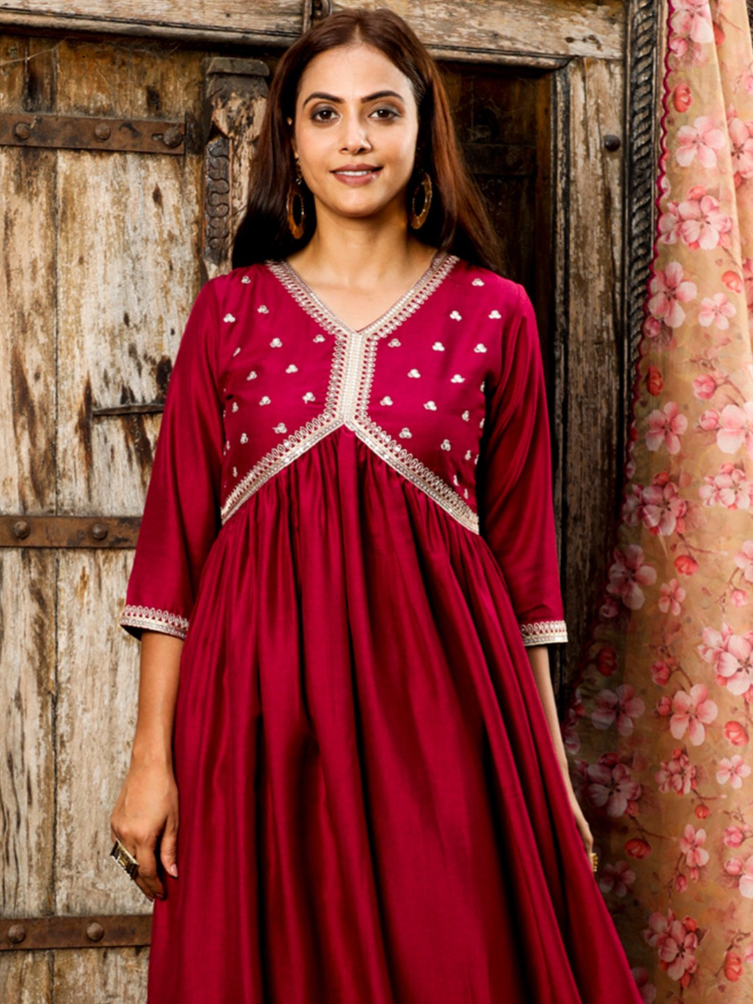 

Jaipur Kurti Embroidered Flared Sleeves A-Line Kurta With Organza Dupatta, Red