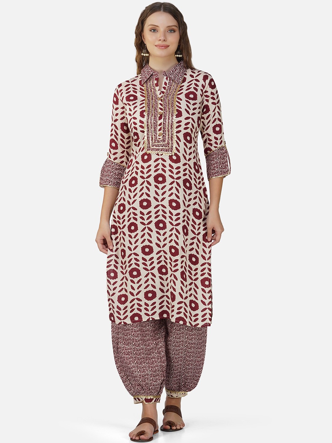 

Charitra Floral Printed Kurta with Cuffed Trouser, Mauve