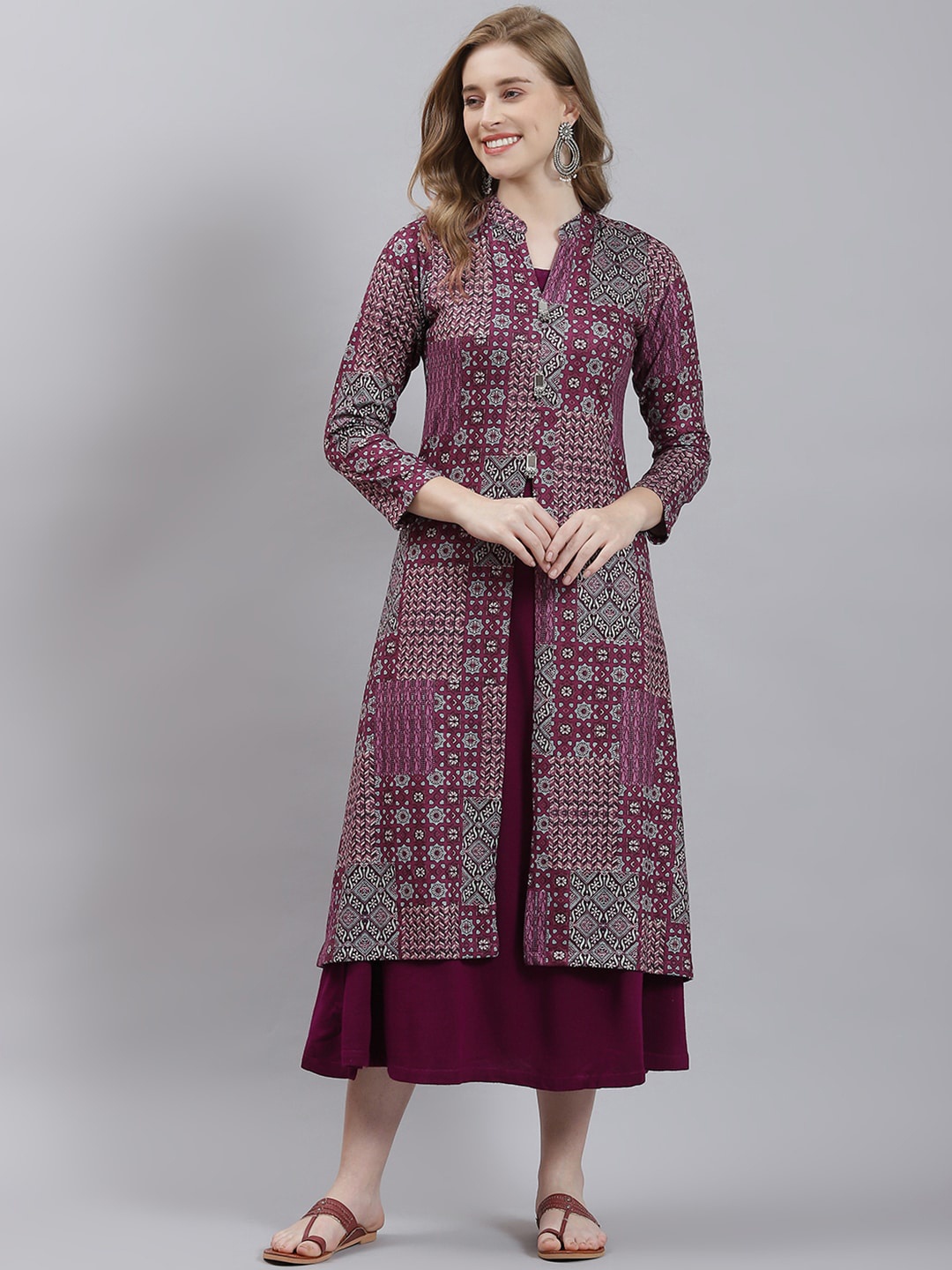 

Monte Carlo Ethnic Motifs Printed Mandarin Collar Woollen A-Line Kurta, Purple