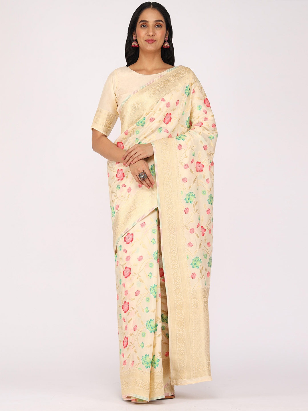 

YAVIRA SILK Floral Woven Design Zari Saree, Cream