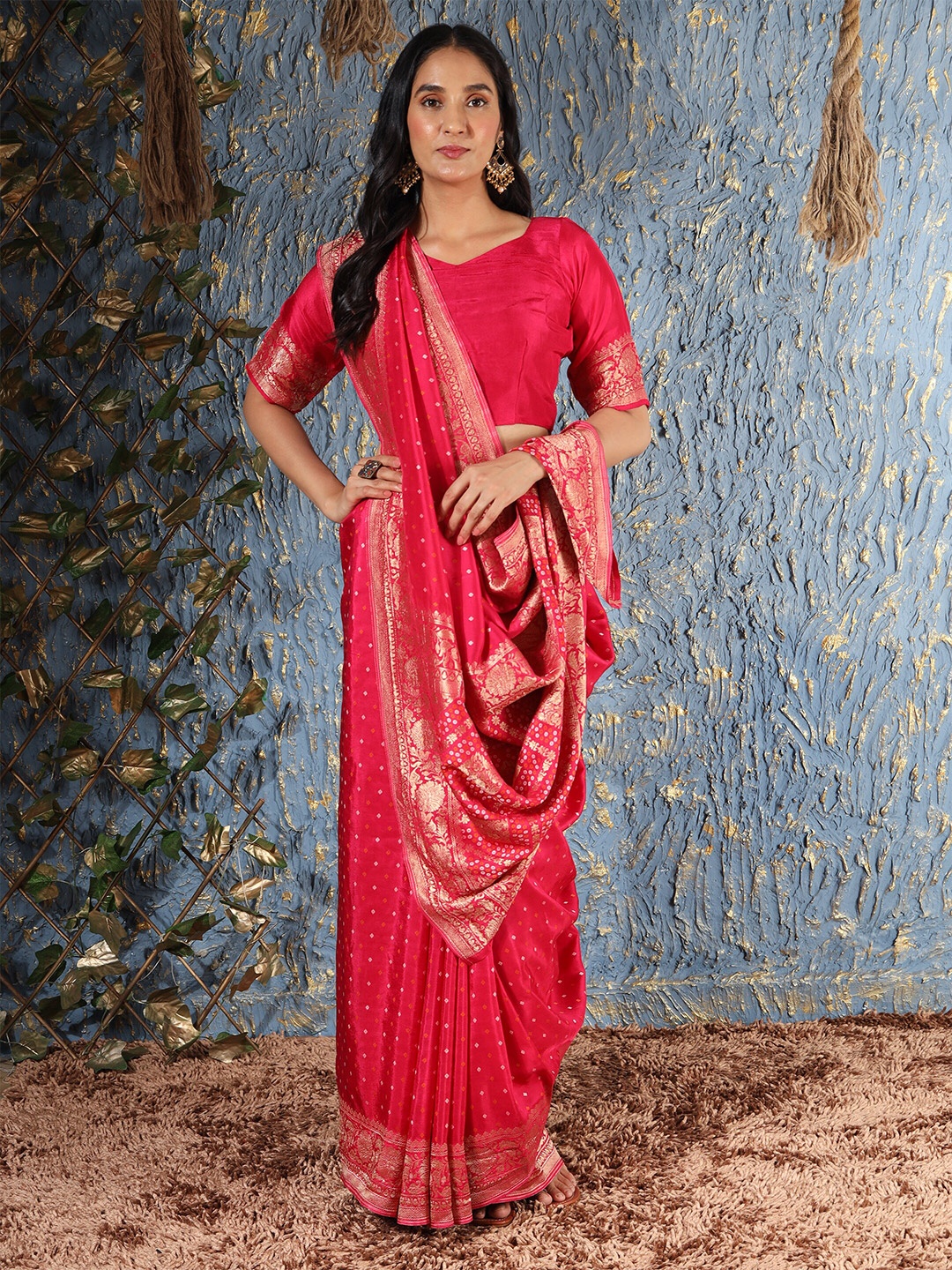 

YAVIRA SILK Bandhani Printed Zari Detail Saree, Pink