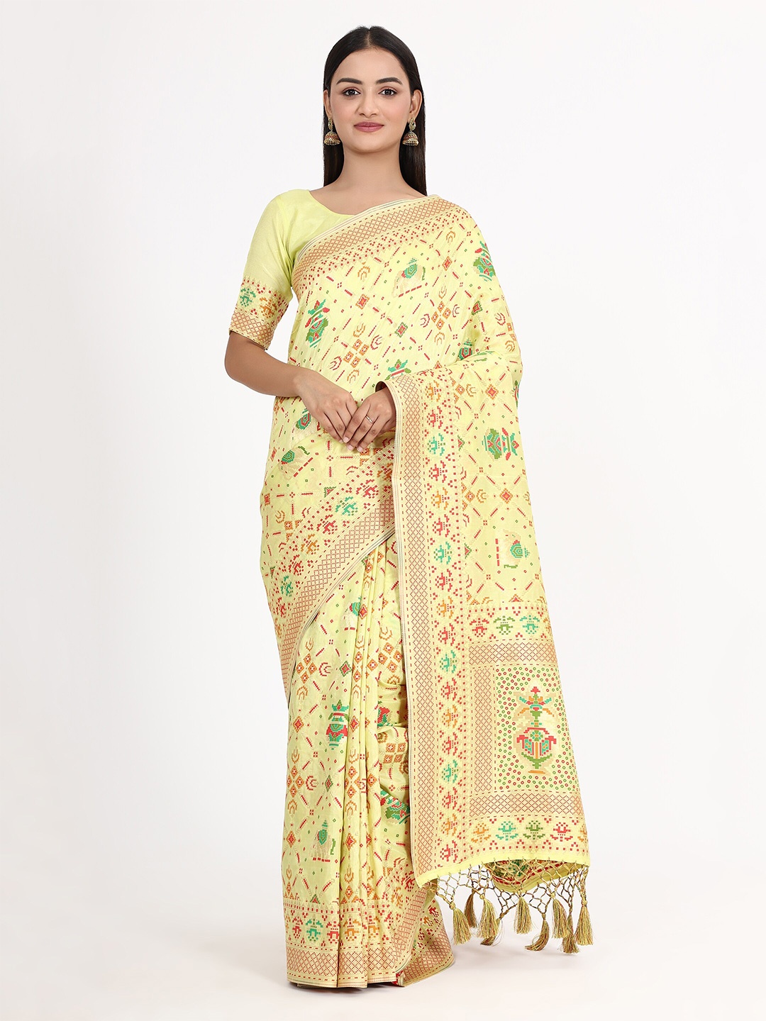 

YAVIRA SILK Ethnic Motifs Woven Design Zari Saree, Yellow