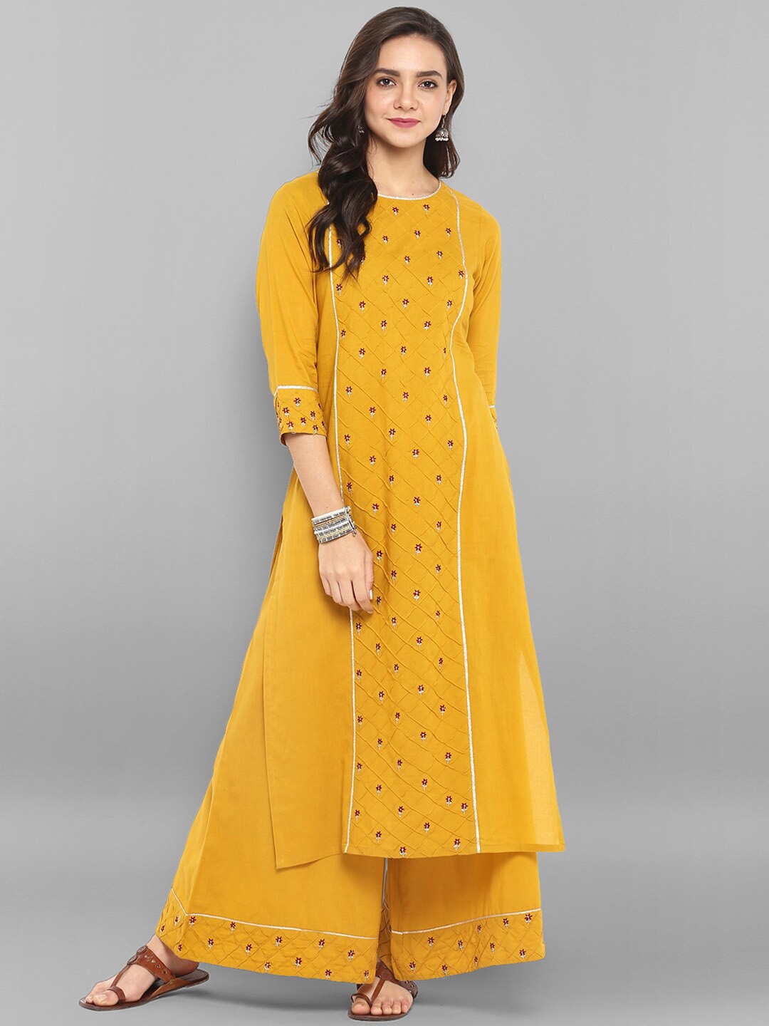 

Janasya Embroidered Regular Gotta Patti Pure Cotton Kurta with Palazzos, Mustard