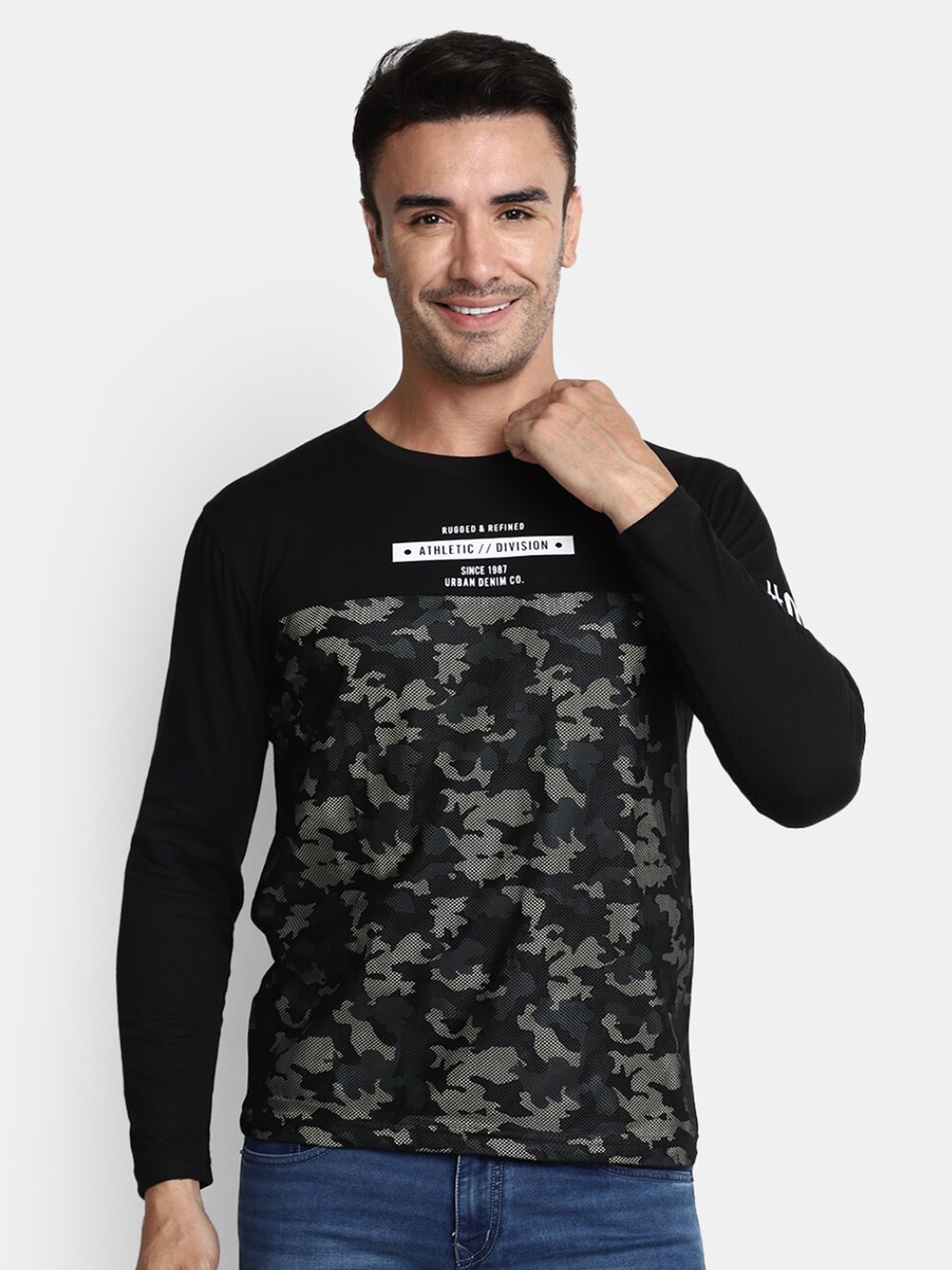 

V-Mart Typography Printed Slim Fit Cotton T-shirt, Black