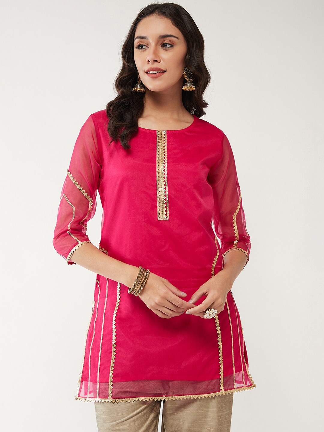 

Pannkh Round Neck Gotta Patti Organza Kurti, Pink