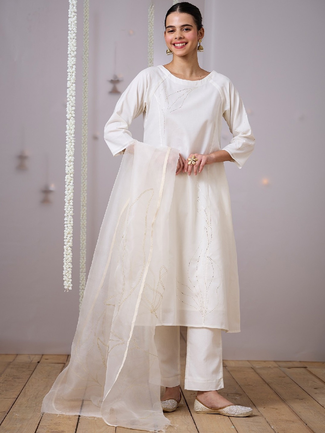 

OKHAI Floral Embroidered Mirror Work A-Line Kurta With Trousers & Dupatta, White